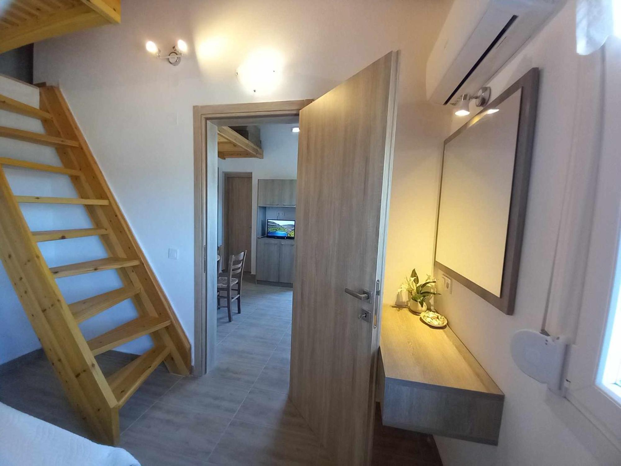 Theo Apartment マラティアス エクステリア 写真